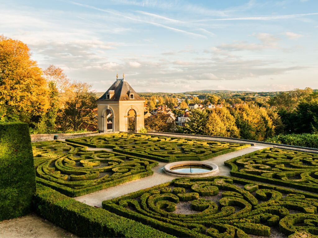 CHÂTEAU D'AUVERS SUR OISE & ABBAYE DE ROYAUMONT
