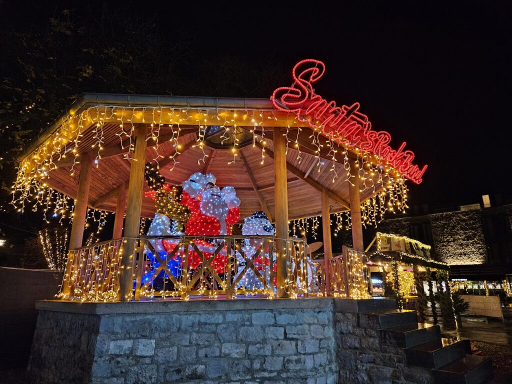 MARCHÉ DE NOËL DURBUY & ILLUMINATION CINEY